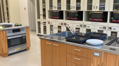 東京・JR田町駅直結徒歩５分