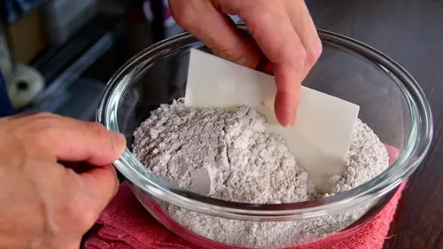 材料を合わせる（ミキシング）